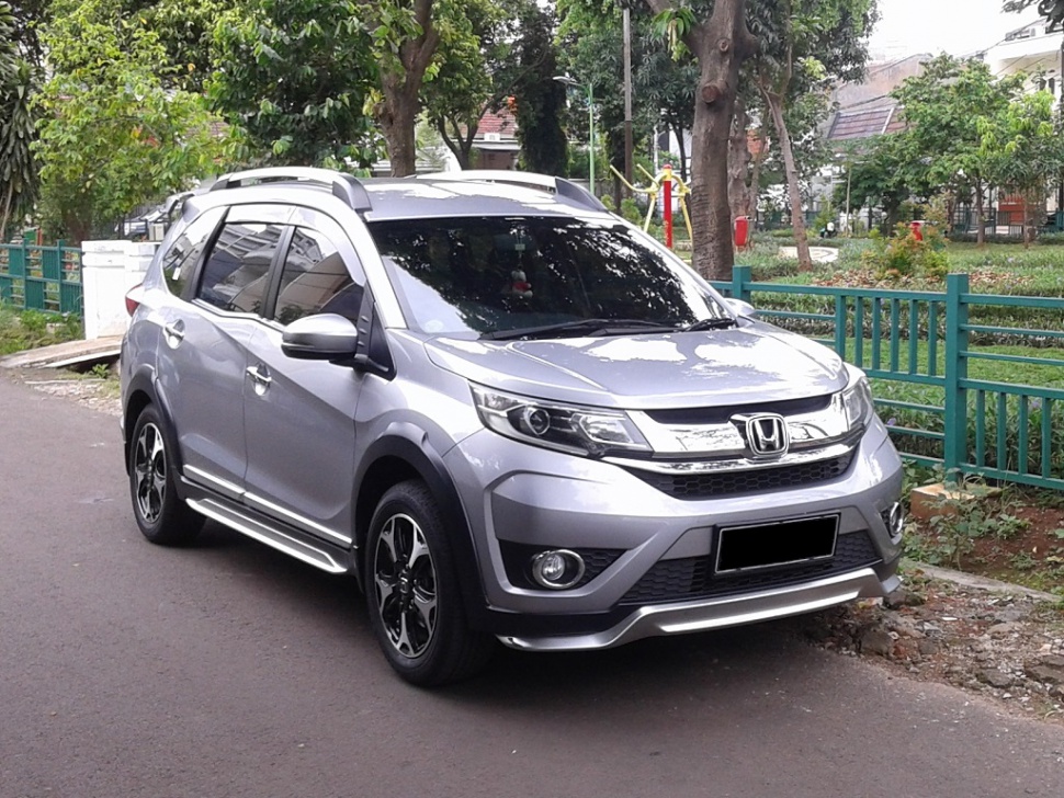 Honda BR-V technical specifications and fuel economy